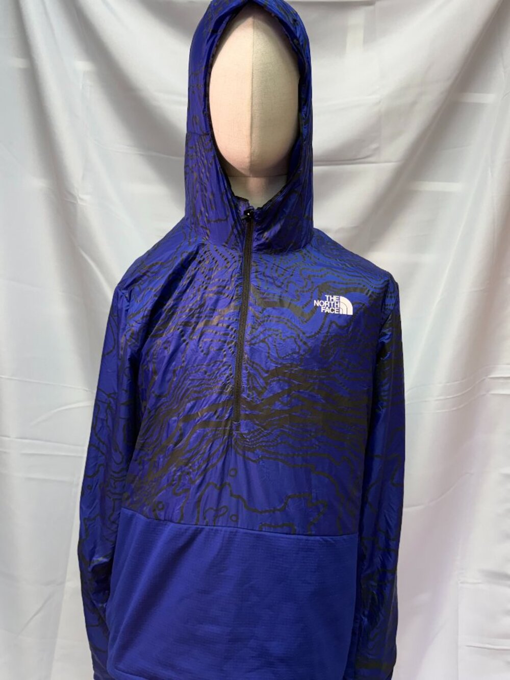 The North Face Men's XL Blue Black Topographic Print Hooded Anorak Windbreaker